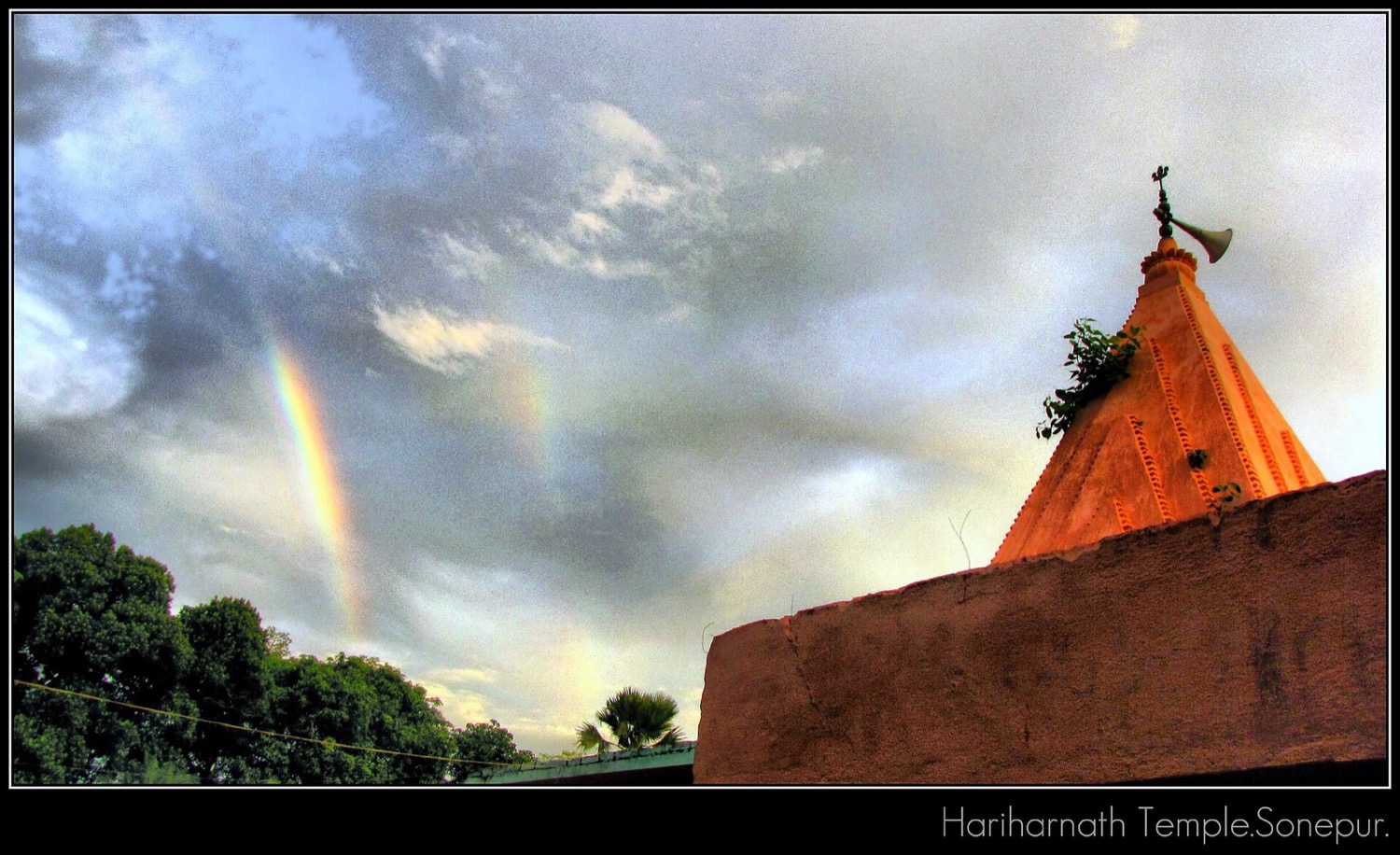 Baba Harihar Nath Temple near the confluence of the Gandak and Ganga at Sonepur