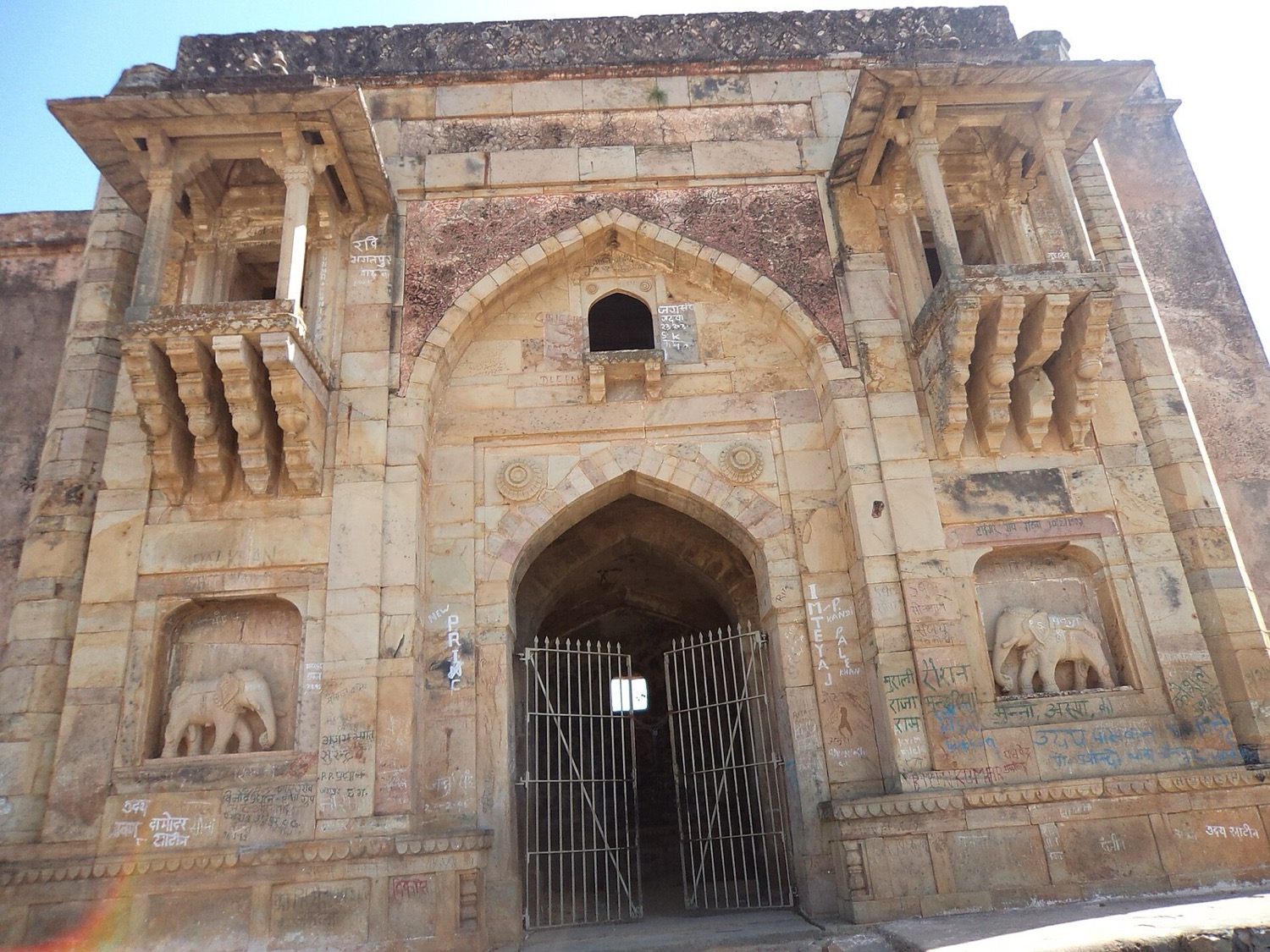 Ruins and gateway of the hilltop Rohtasgarh Fort on the Kaimur plateau